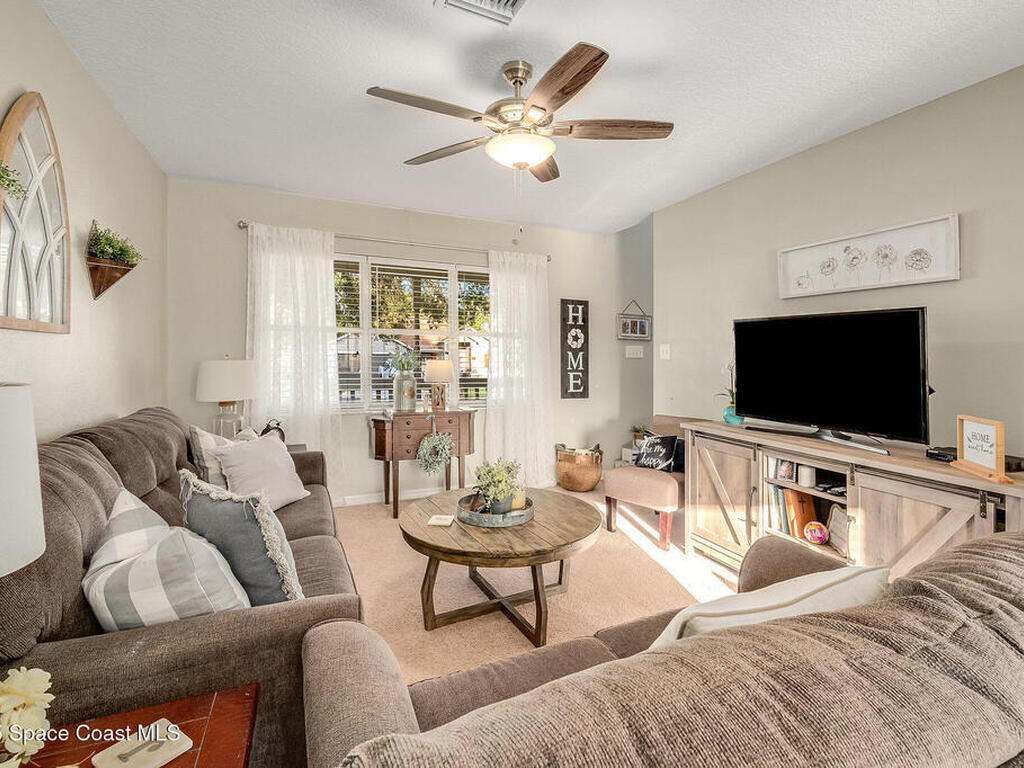 828 Parkwood Avenue, Titusville, FL 32796