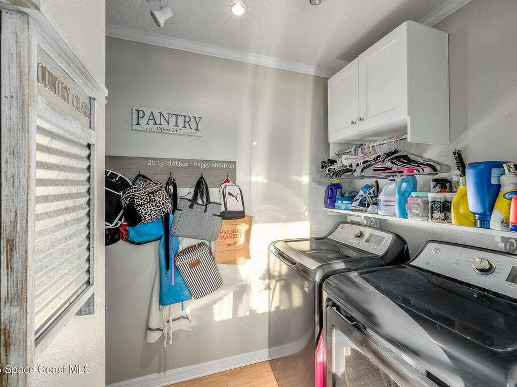 828 Parkwood Avenue, Titusville, FL 32796