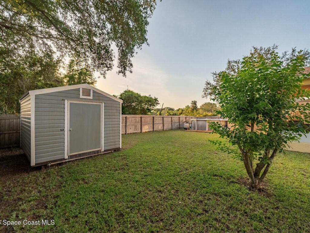 828 Parkwood Avenue, Titusville, FL 32796