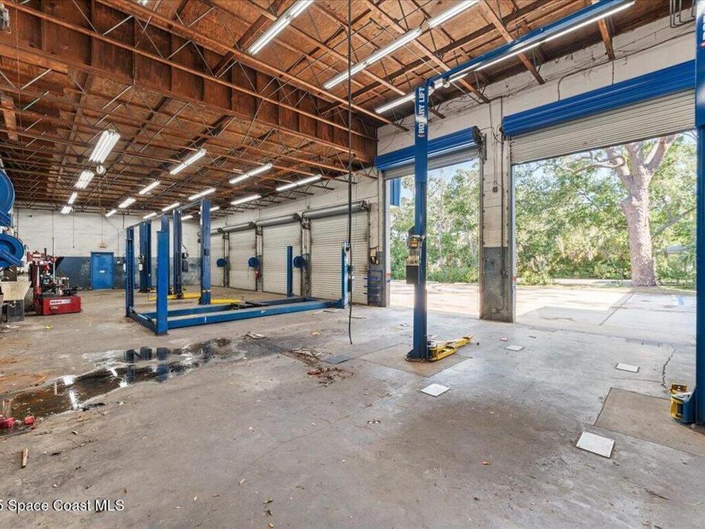 1004 S Washington Avenue, Titusville, FL 32780