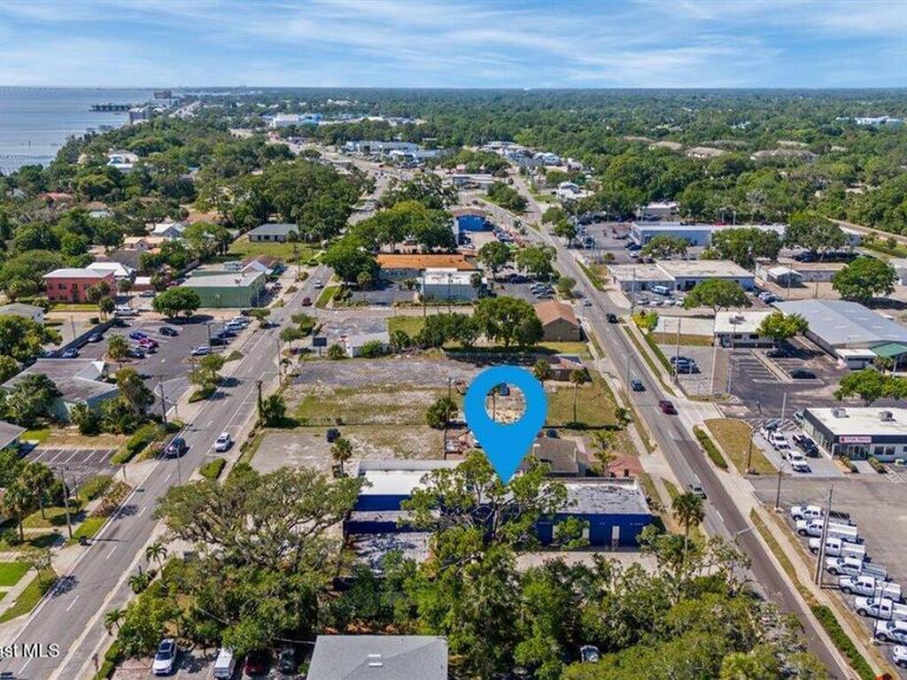 1004 S Washington Avenue, Titusville, FL 32780