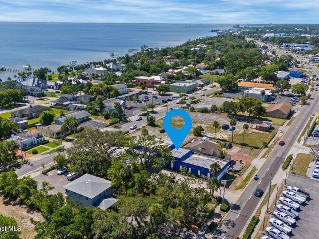 1004 S Washington Avenue, Titusville, FL 32780