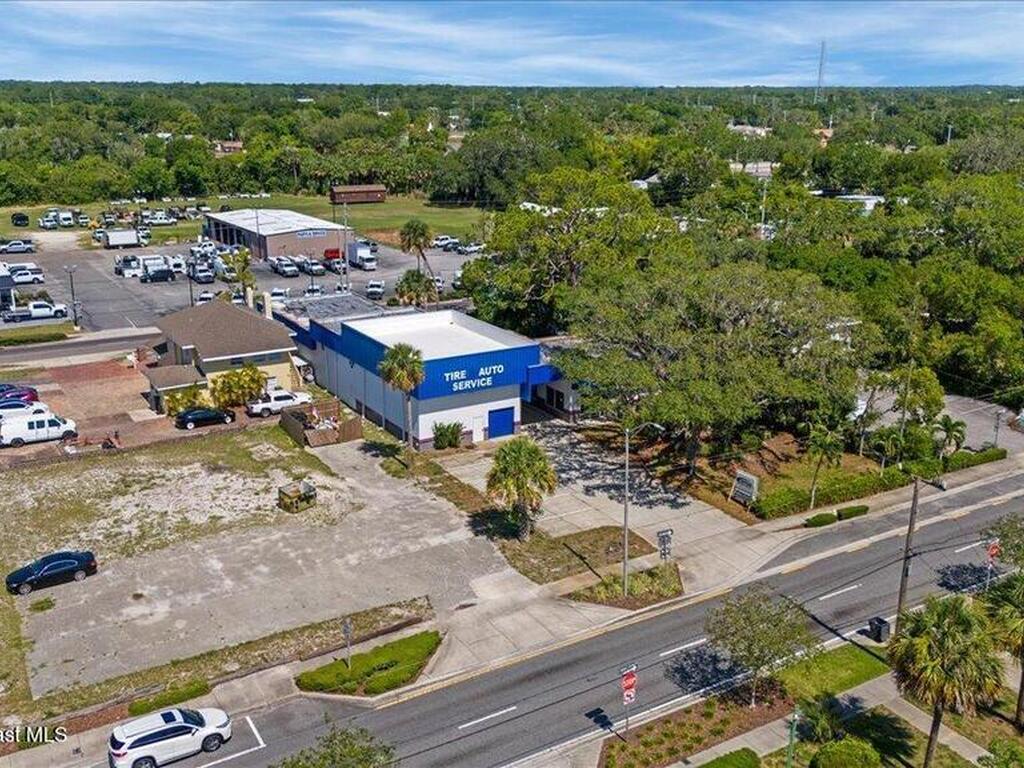 1004 S Washington Avenue, Titusville, FL 32780