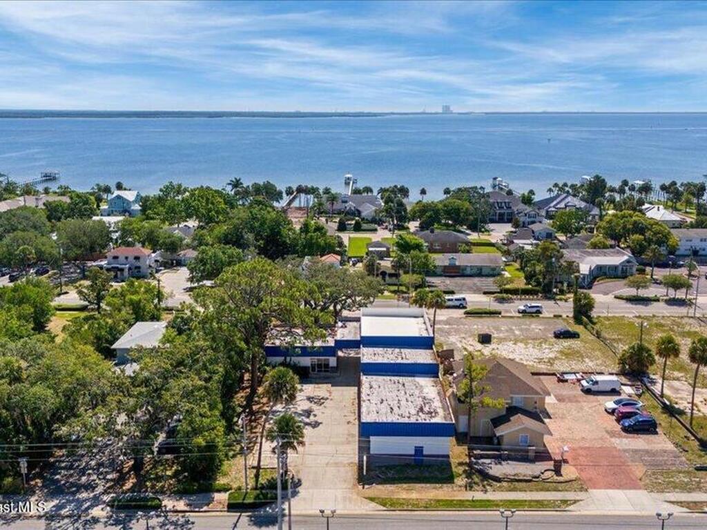 1004 S Washington Avenue, Titusville, FL 32780