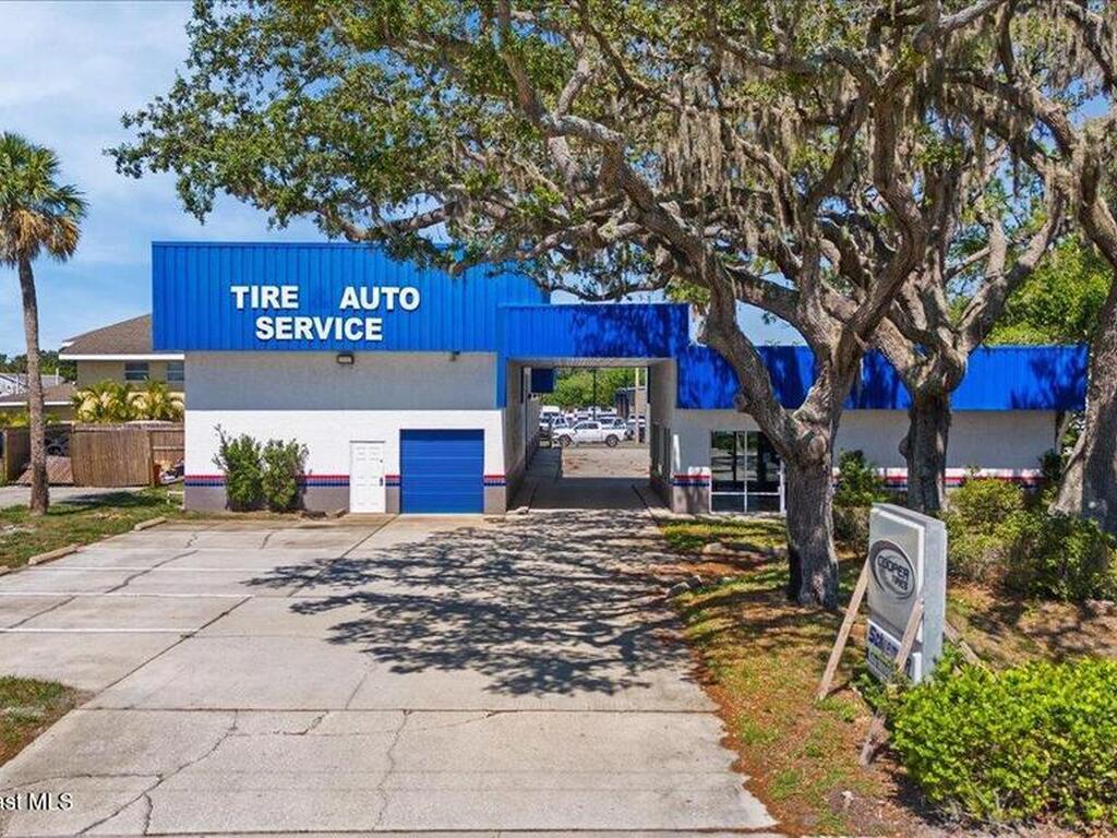 1004 S Washington Avenue, Titusville, FL 32780
