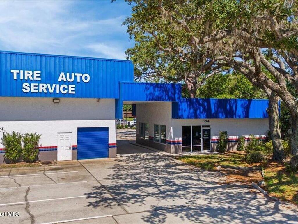1004 S Washington Avenue, Titusville, FL 32780