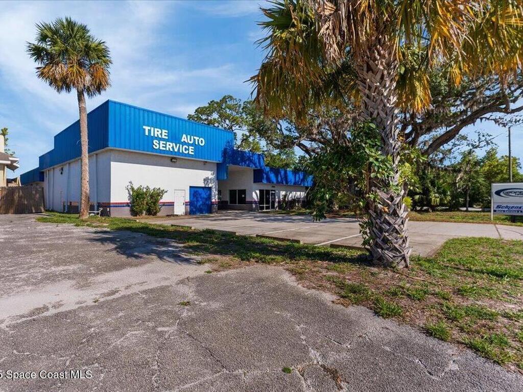 1004 S Washington Avenue, Titusville, FL 32780