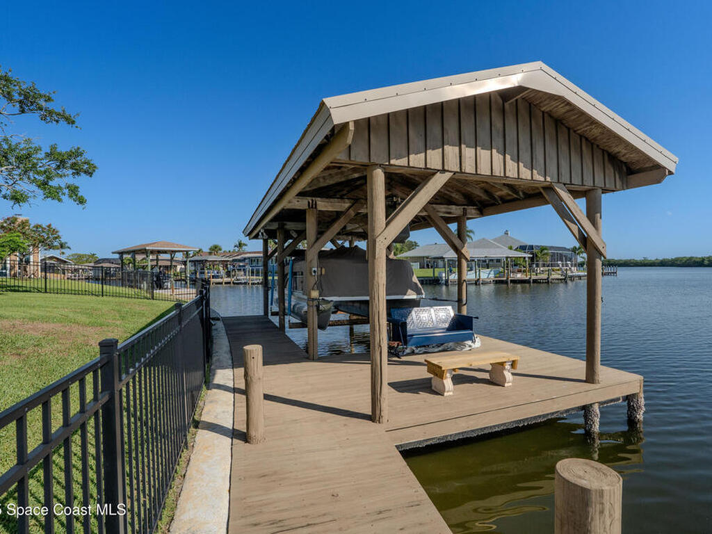 260 Cadiz Court, Merritt Island, FL 32953