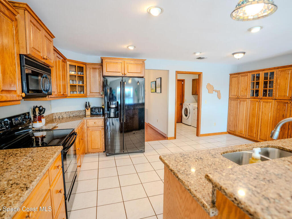 260 Cadiz Court, Merritt Island, FL 32953