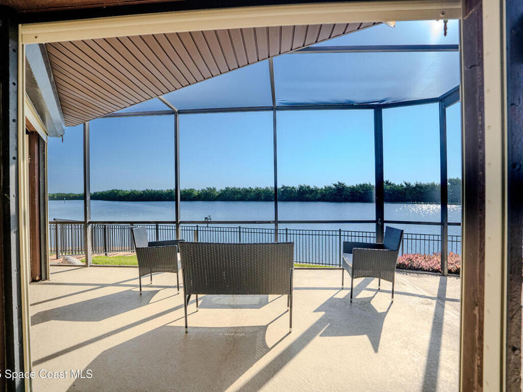 260 Cadiz Court, Merritt Island, FL 32953