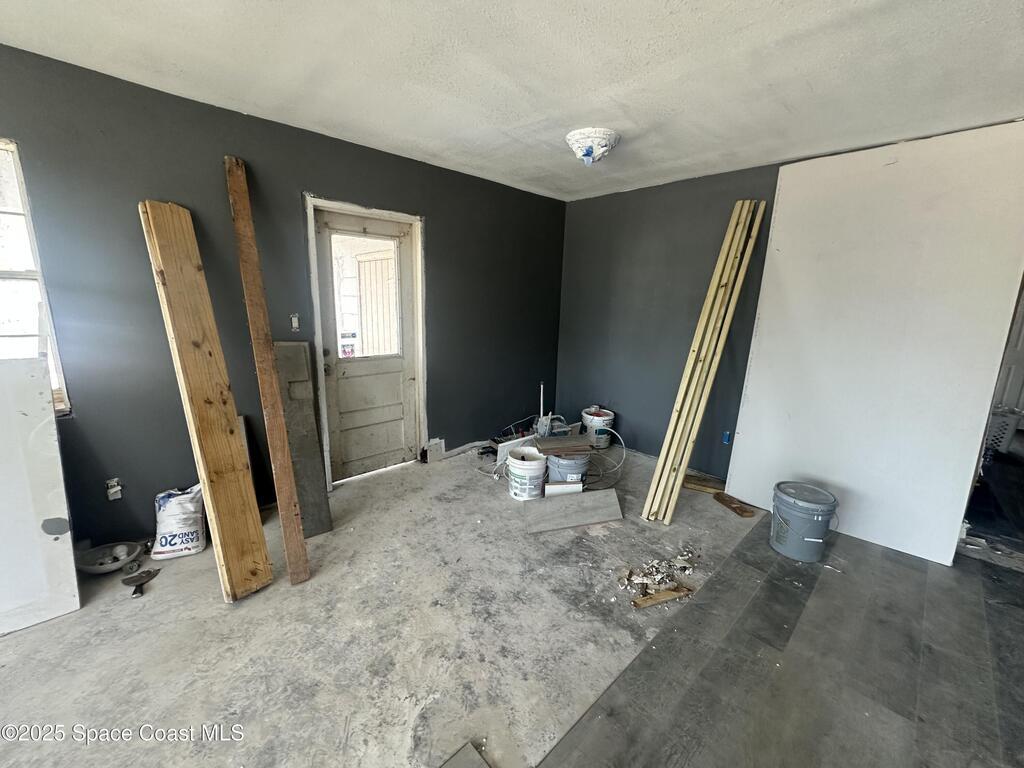 1042 Alamanda Lane, Cocoa, FL 32922