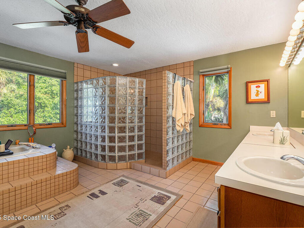 4137 Crooked Mile Road, Merritt Island, FL 32952