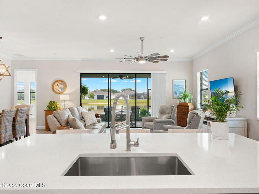 2272 Great Belt Circle, Melbourne, FL 32940