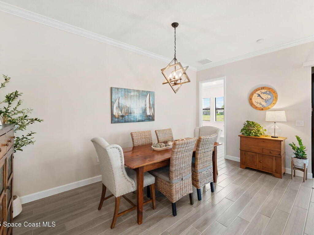2272 Great Belt Circle, Melbourne, FL 32940