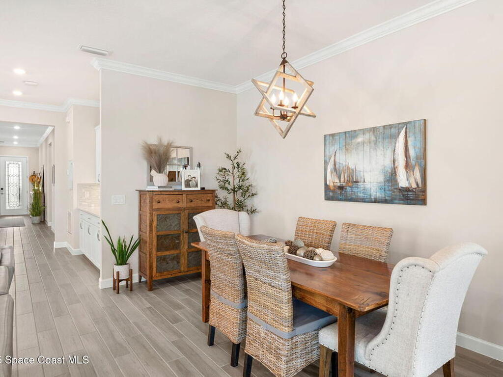 2272 Great Belt Circle, Melbourne, FL 32940