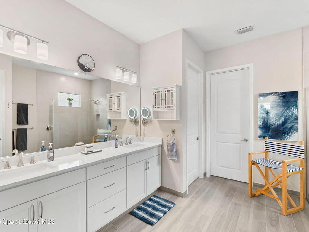 2272 Great Belt Circle, Melbourne, FL 32940