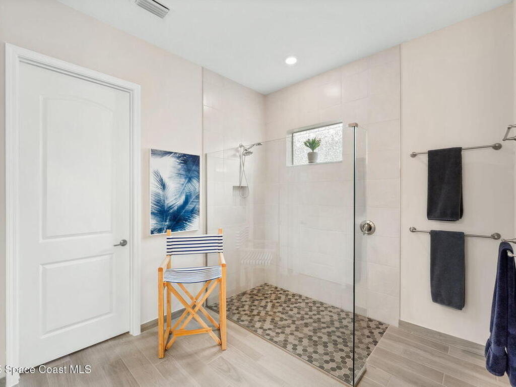 2272 Great Belt Circle, Melbourne, FL 32940
