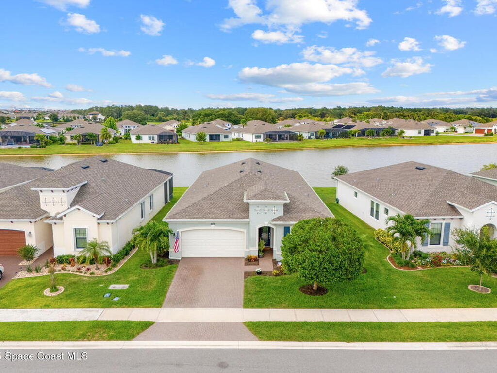2272 Great Belt Circle, Melbourne, FL 32940