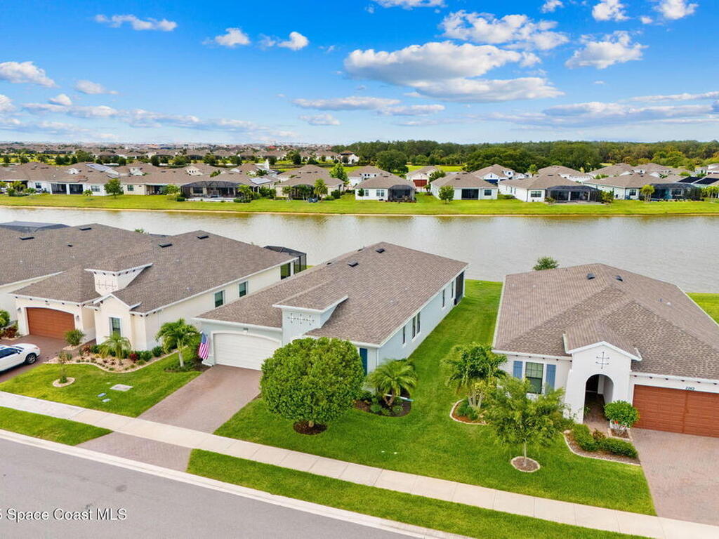 2272 Great Belt Circle, Melbourne, FL 32940