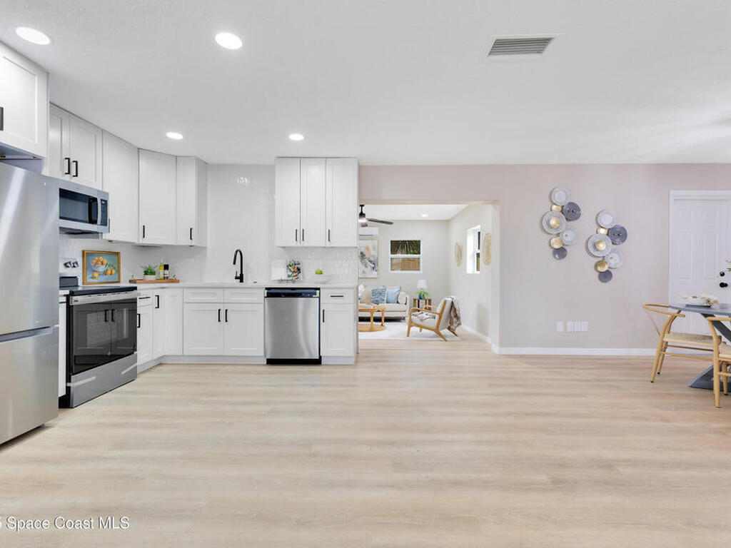 1340 Lester Court, Merritt Island, FL 32952