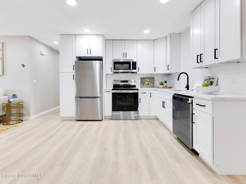 1340 Lester Court, Merritt Island, FL 32952