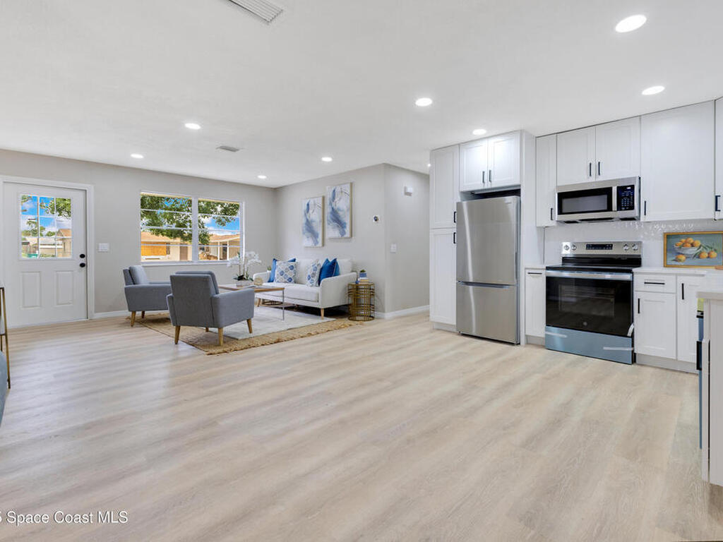 1340 Lester Court, Merritt Island, FL 32952