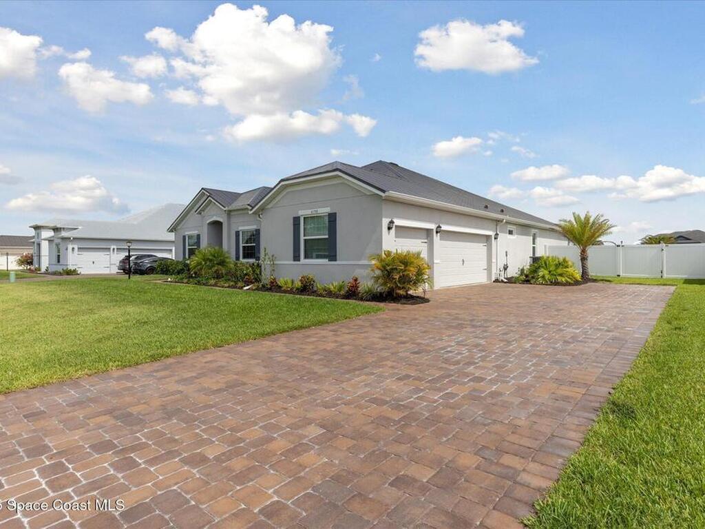 4190 Domain Court, Melbourne, FL 32934