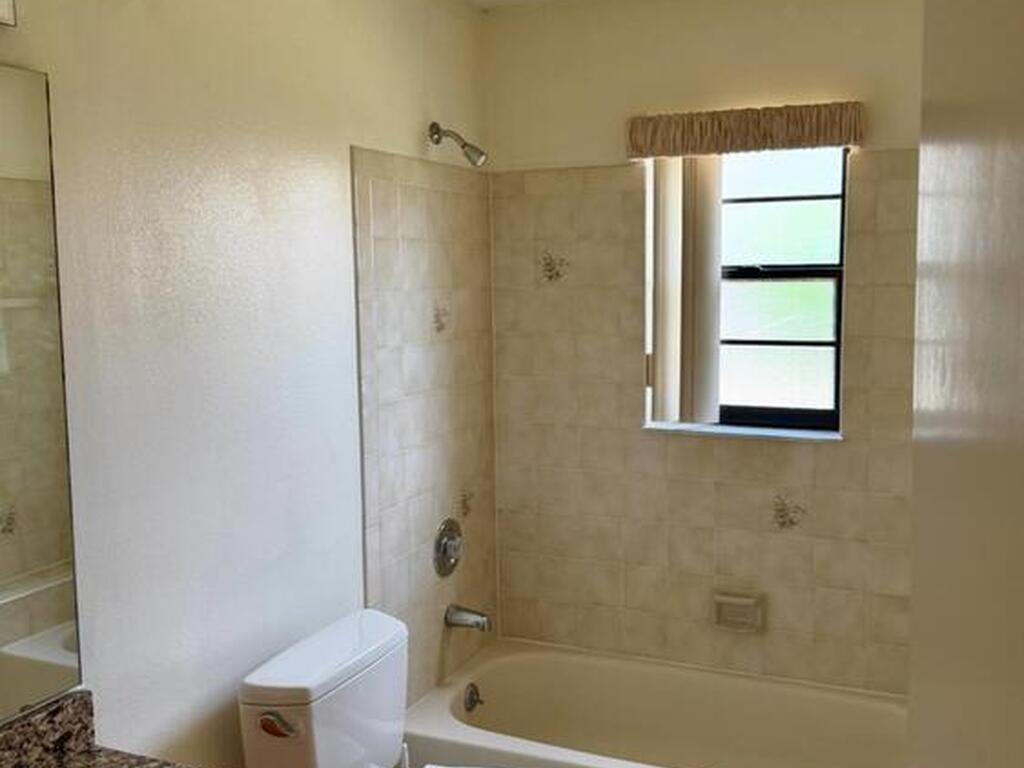 810 Ridge Lake Drive, Melbourne, FL 32940