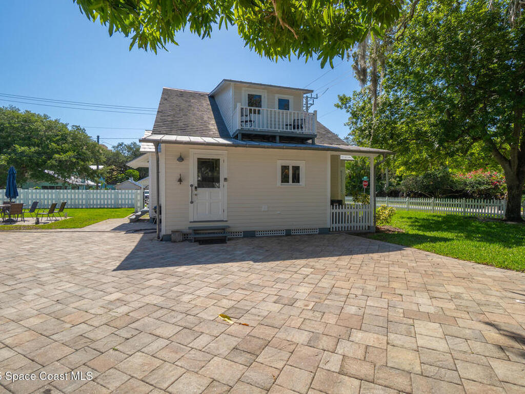 1248 Highland Avenue, Melbourne, FL 32935