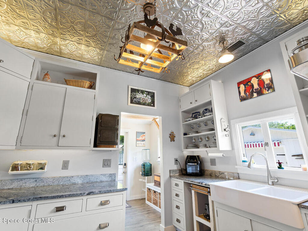 1248 Highland Avenue, Melbourne, FL 32935