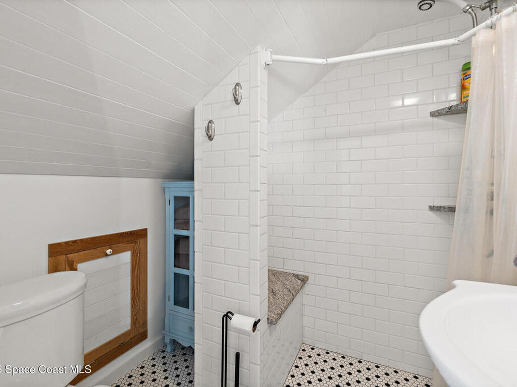 1248 Highland Avenue, Melbourne, FL 32935