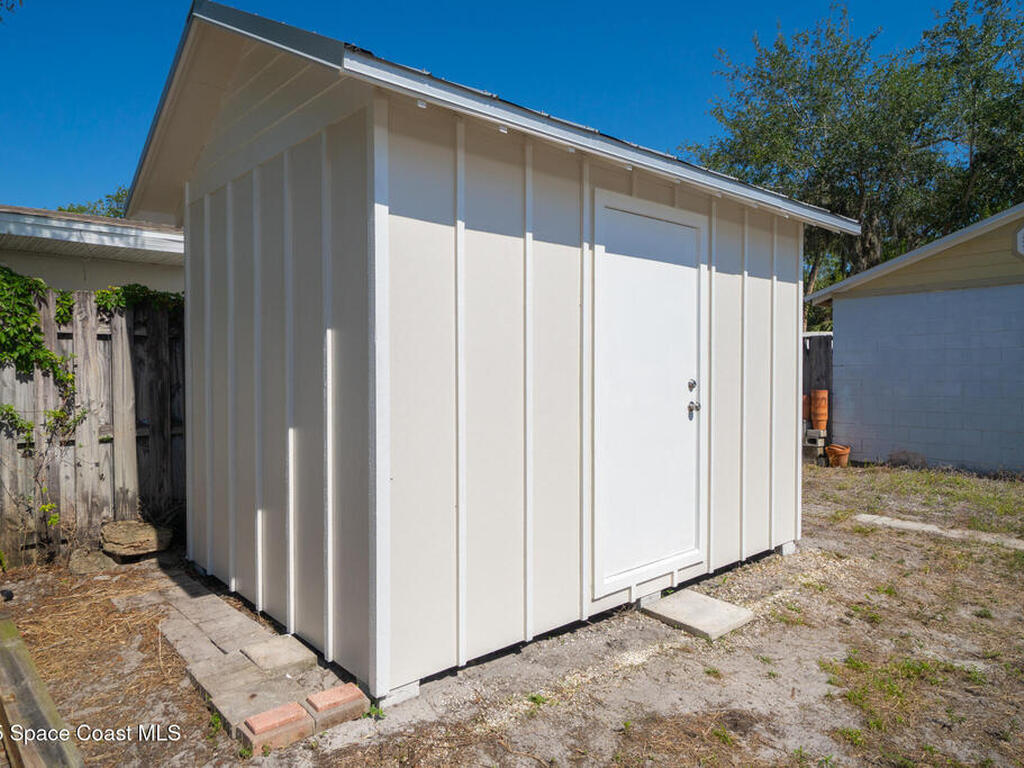 1248 Highland Avenue, Melbourne, FL 32935