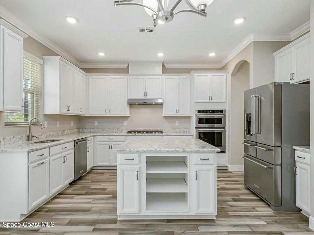 3933 Craigston Street, Suntree, FL 32940