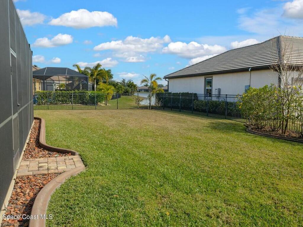 3933 Craigston Street, Suntree, FL 32940