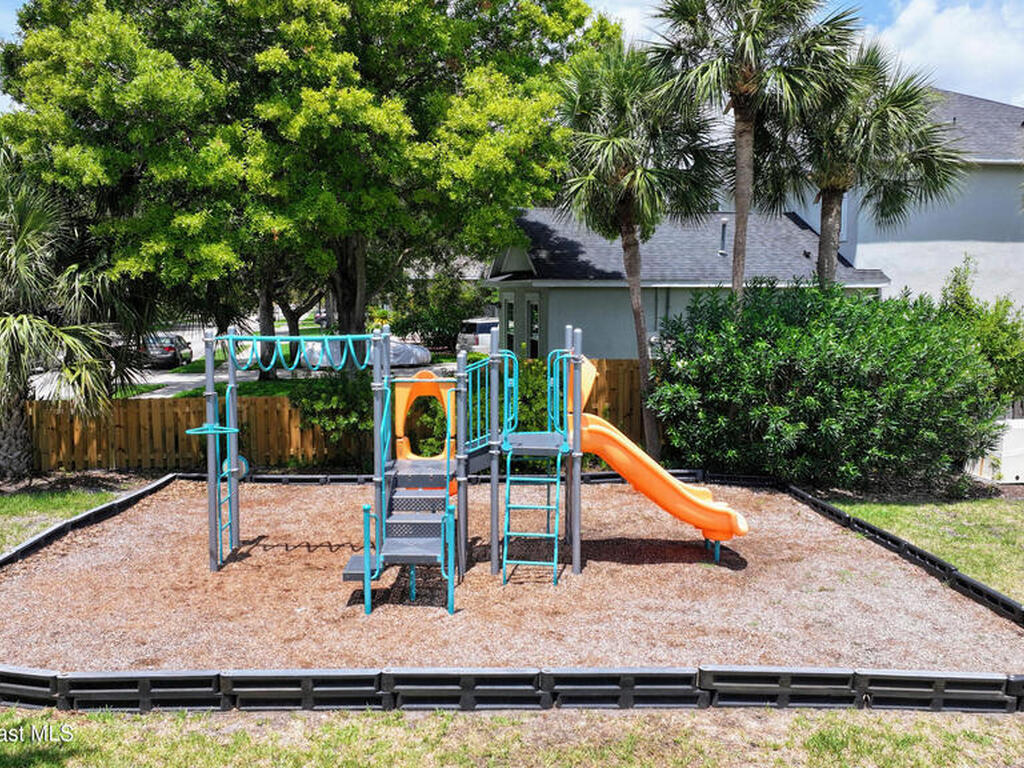 3266 Helmsdale Court, Suntree, FL 32940
