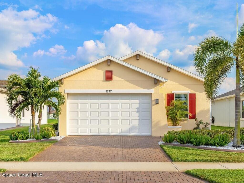 1712 Great Belt Circle, Melbourne, FL 32940