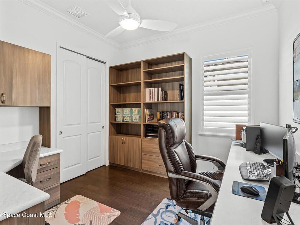 1712 Great Belt Circle, Melbourne, FL 32940