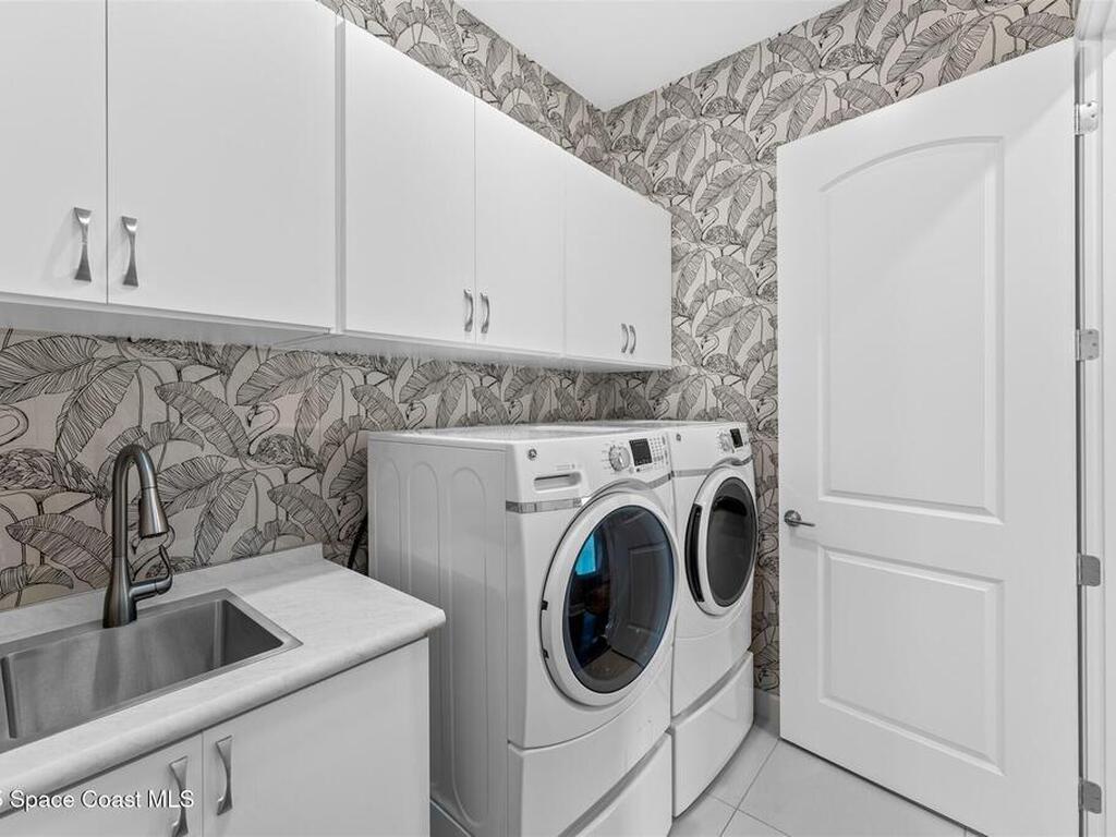 1712 Great Belt Circle, Melbourne, FL 32940