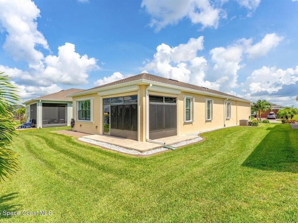 1712 Great Belt Circle, Melbourne, FL 32940