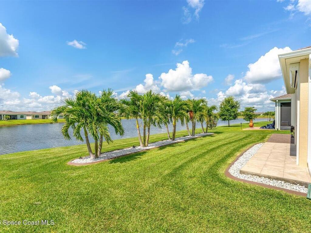 1712 Great Belt Circle, Melbourne, FL 32940