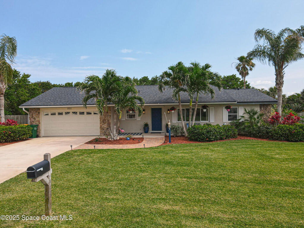 201 Woody Circle, Melbourne Beach, FL 32951
