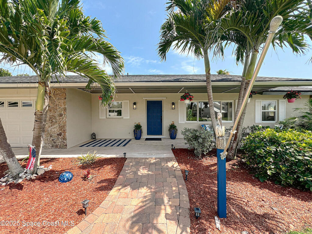 201 Woody Circle, Melbourne Beach, FL 32951