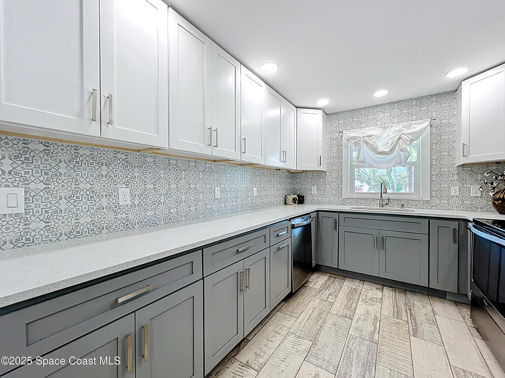 201 Woody Circle, Melbourne Beach, FL 32951
