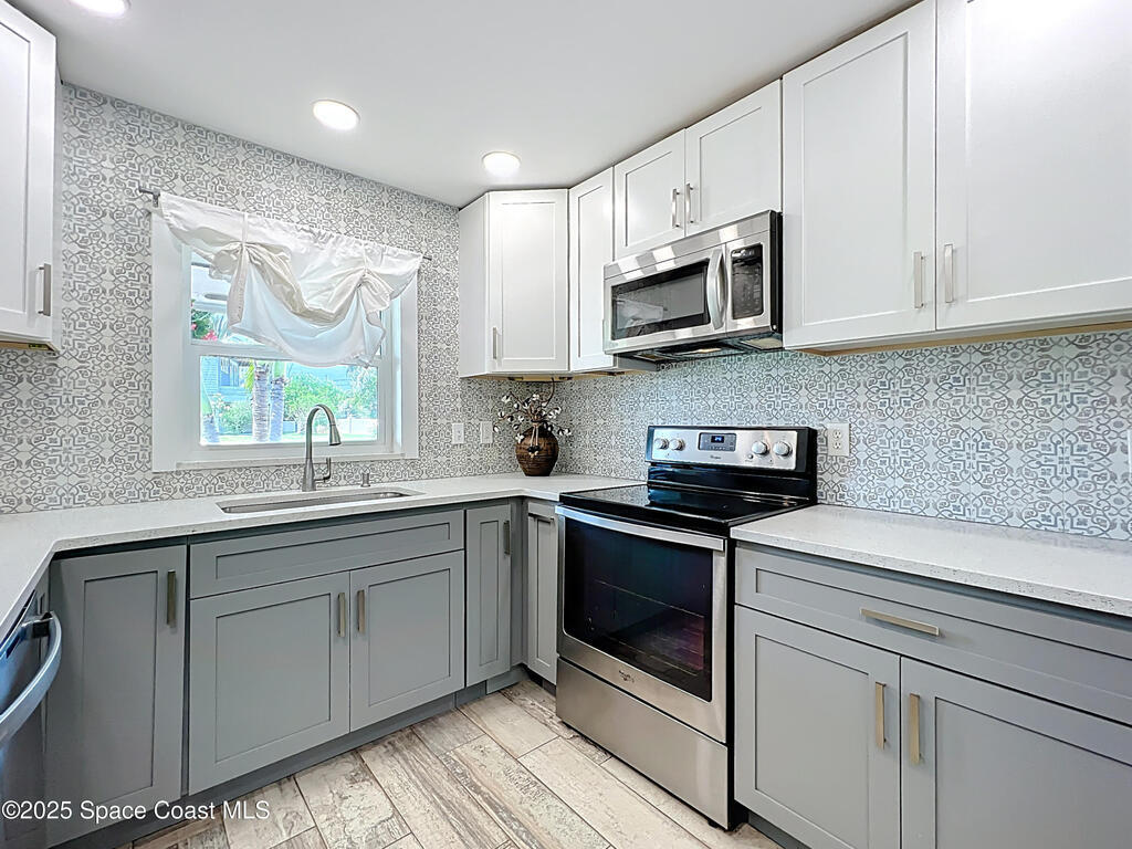 201 Woody Circle, Melbourne Beach, FL 32951