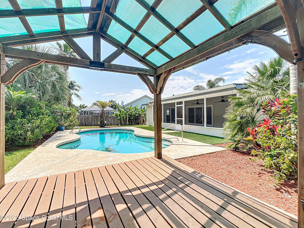 201 Woody Circle, Melbourne Beach, FL 32951