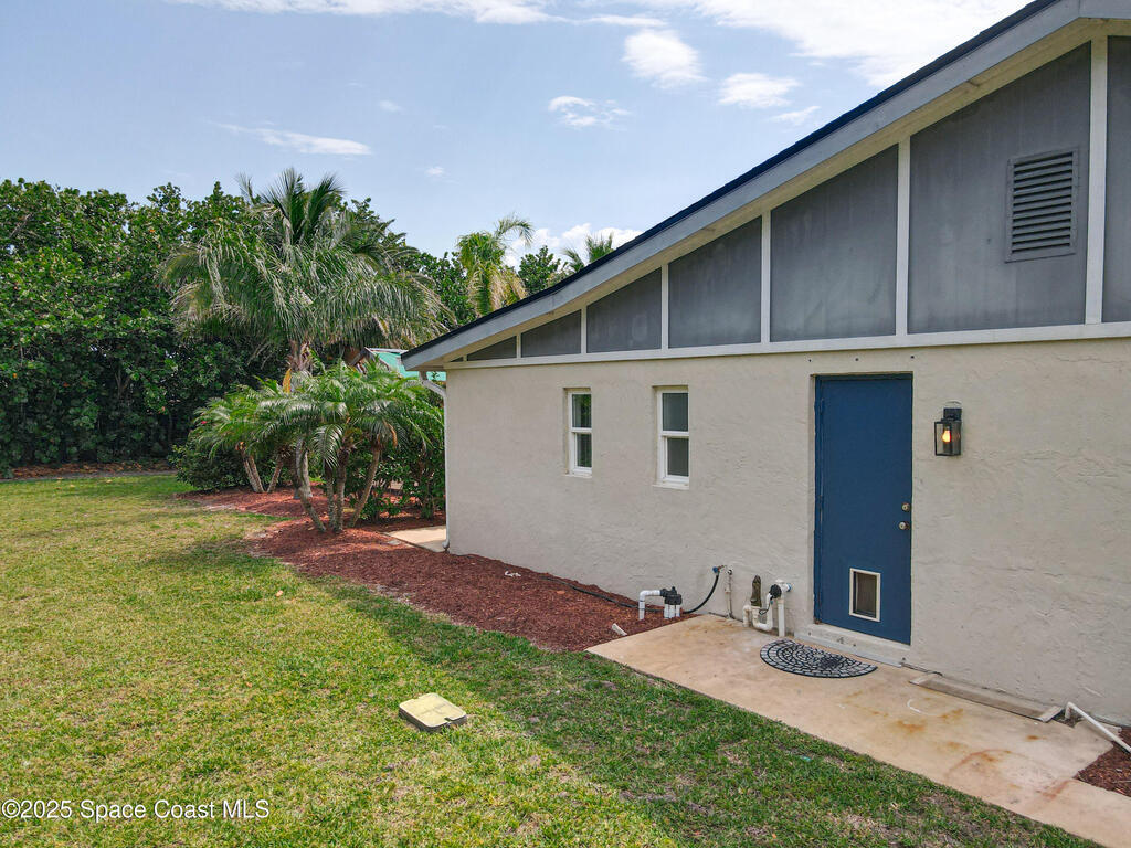 201 Woody Circle, Melbourne Beach, FL 32951