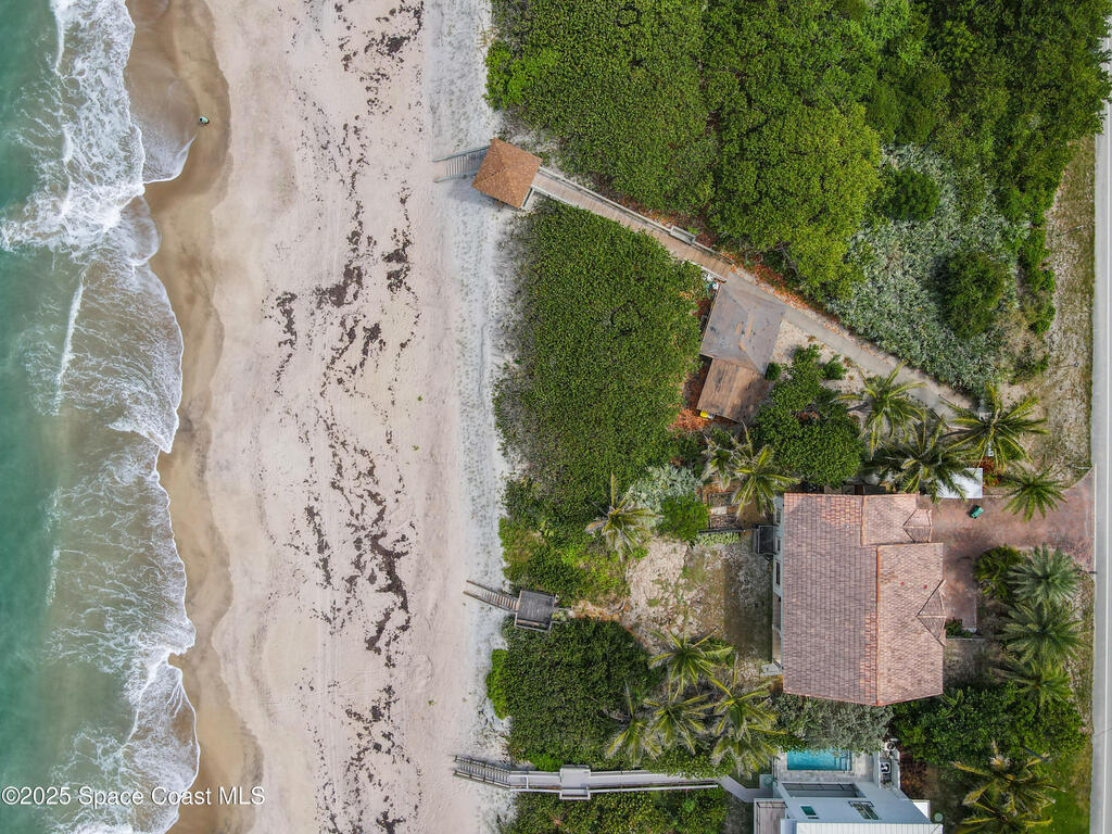 201 Woody Circle, Melbourne Beach, FL 32951