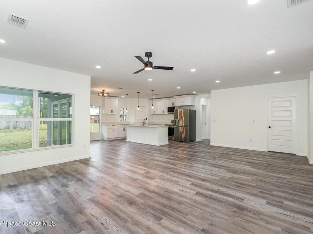 123 Garylind Street, Palm Bay, FL 32908
