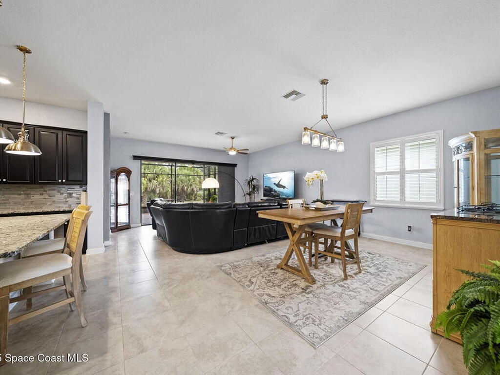 2124 Trift Bridge Circle, Melbourne, FL 32940