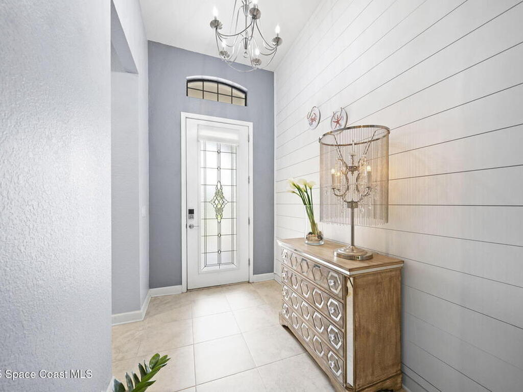 2124 Trift Bridge Circle, Melbourne, FL 32940